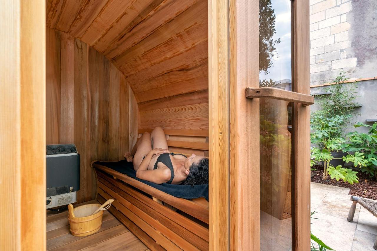 Escale Rochelaise, Gite Urbain Avec Spa Bain Nordique Et Sauna Tonneau لا روشيل المظهر الخارجي الصورة